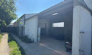 Commerce  112 m² à vendre à Champs-sur-Yonne (89290)