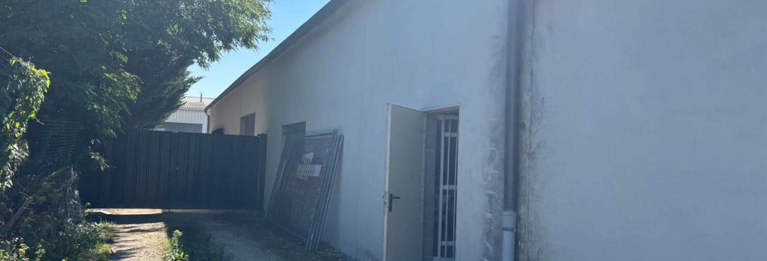 Commerce  112 m² à vendre à Champs-sur-Yonne (89290)