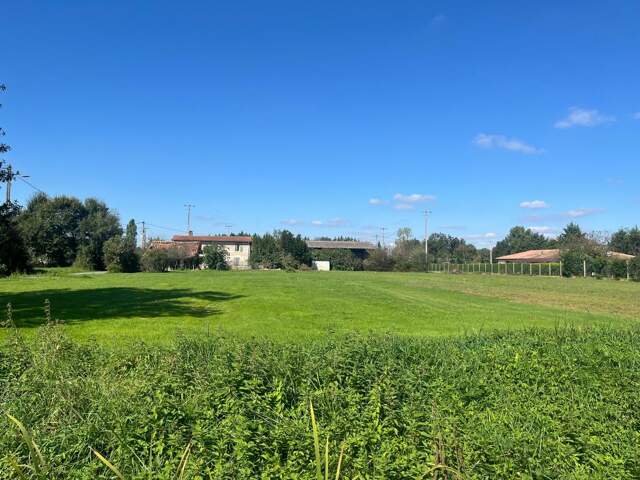 Terrain À Vendre — photo du bien