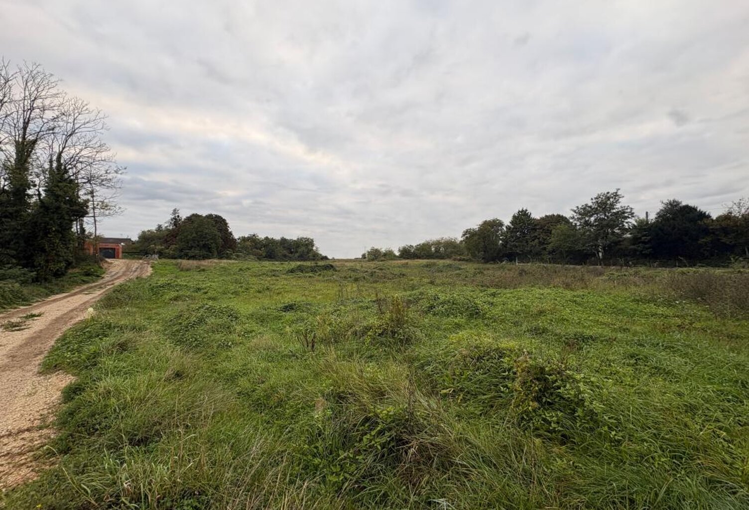 764m² en premier rang — photo 1