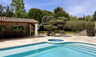 Maison 6 Pièces 300 m² à vendre à Saint-Rémy-de-Provence (13210)