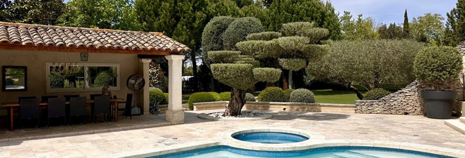 Maison 6 Pièces 300 m² à vendre à Saint-Rémy-de-Provence (13210)