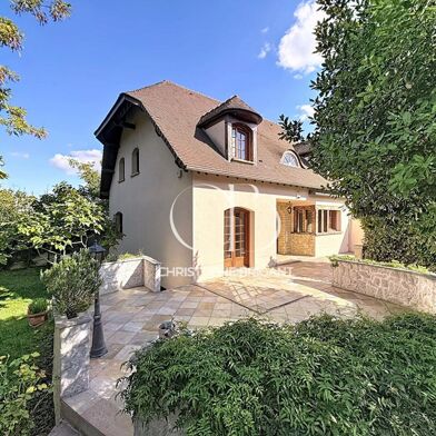 Maison 8 pièces 1150000 €
