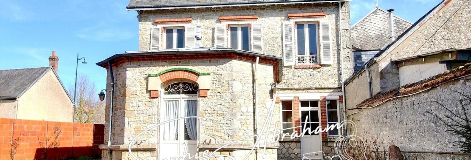 Maison 7 Pièces 183 m² à vendre à Bazoches-les-Gallerandes (45480)
