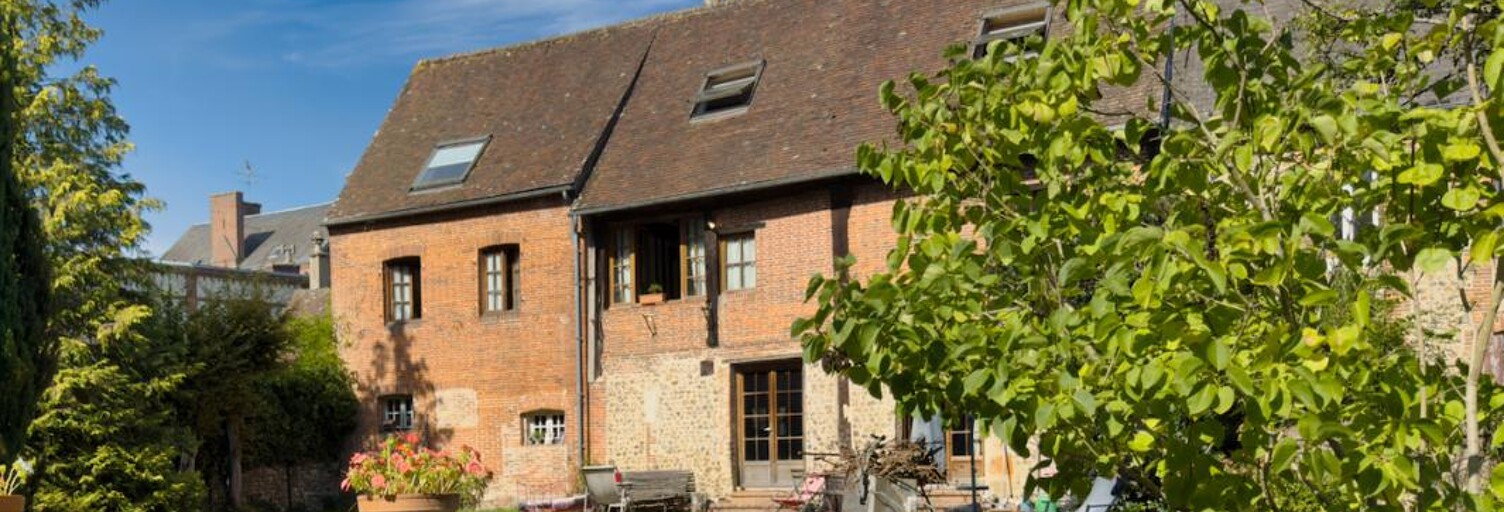 Maison 8 Pièces 226 m² à vendre à Rugles (27250)