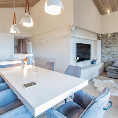 Appartement 4 pièces 567650 €