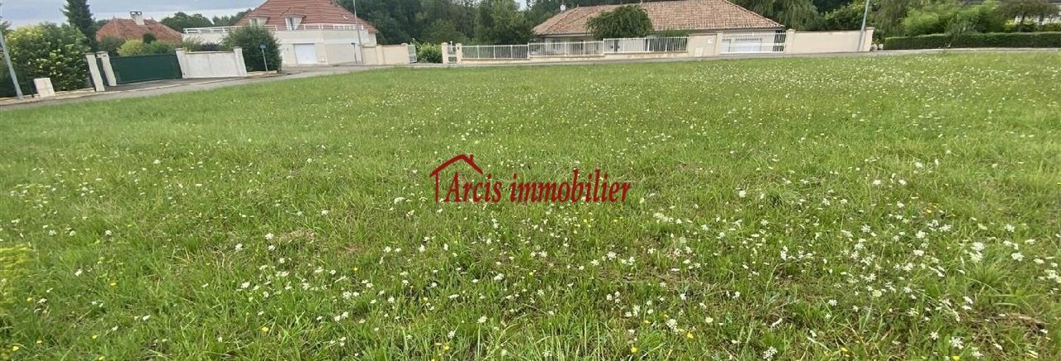 Terrain  932 m² à vendre à Torcy-le-Grand (10700)