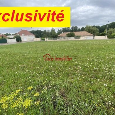Terrain  27600 €