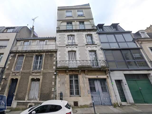 Appartement 1 pièce 14 m² à Poitiers — photo du bien
