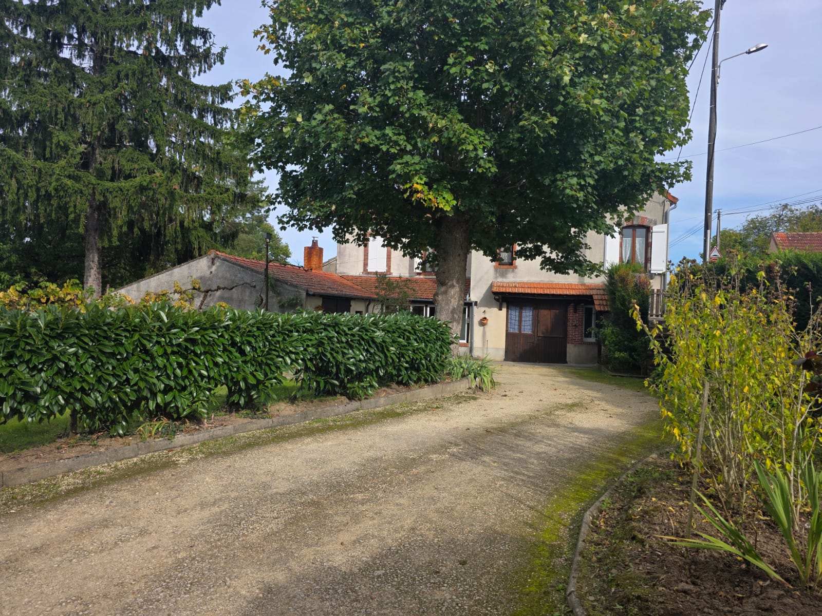 Charmante maison de 139m2 avec dépendances et terrain de 1452m2
