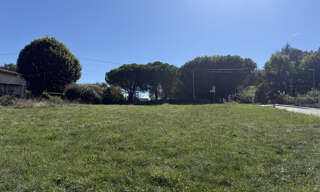 Terrain  400 m² à vendre à Saint-Geniès-Bellevue (31180)