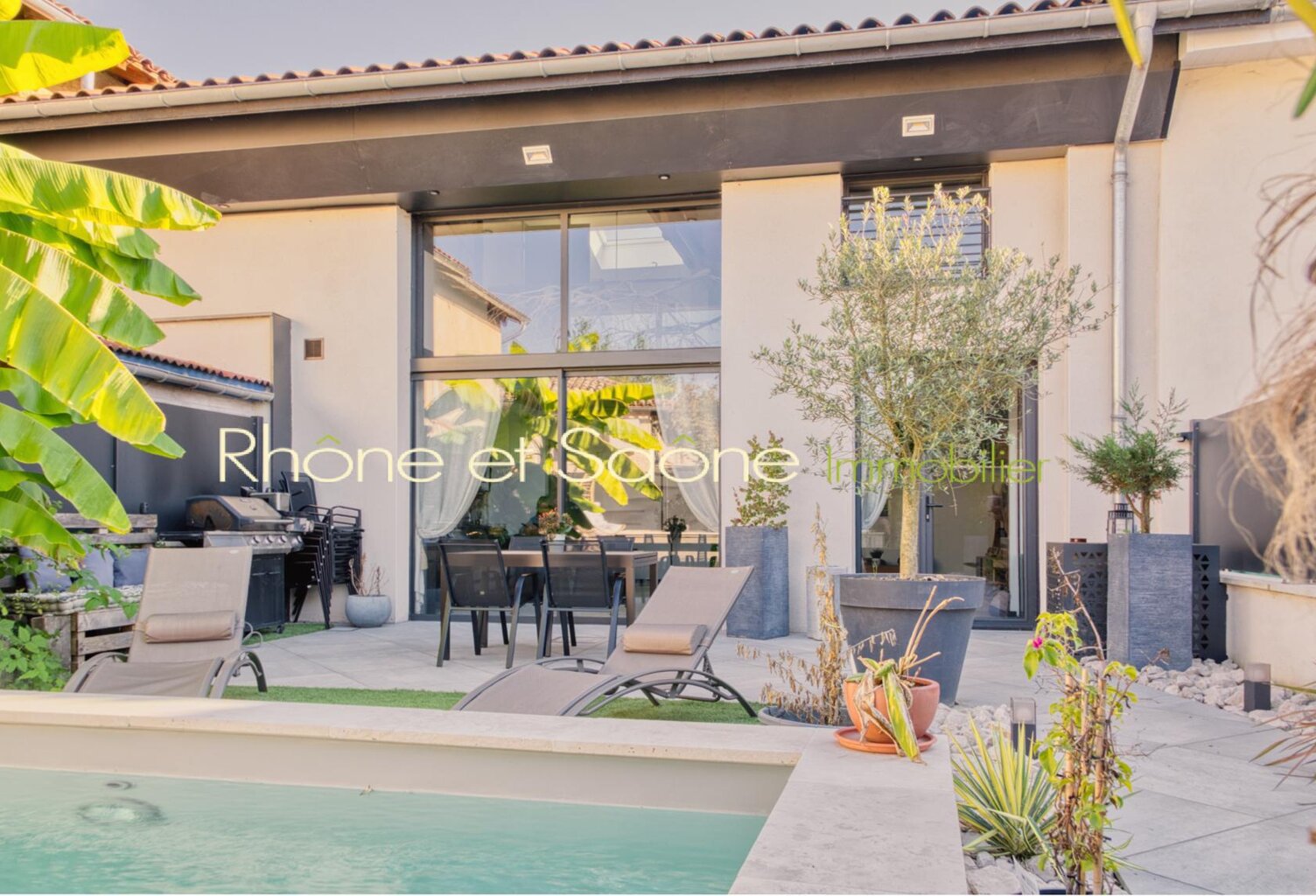 Vente maison 4 pièces 131 m² Fareins (01480) — photo 1