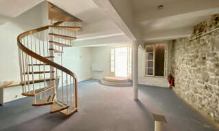 Commerce  48 m² à louer à Hyères (83400)