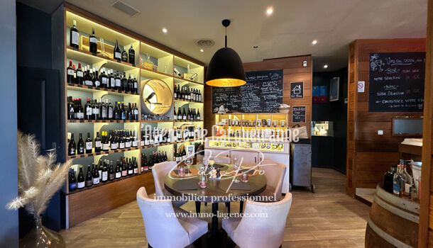 Local commercial 5 pièces  à vendre Hyères 83400