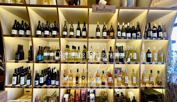 Local commercial 5 pièces  à vendre Hyères 83400