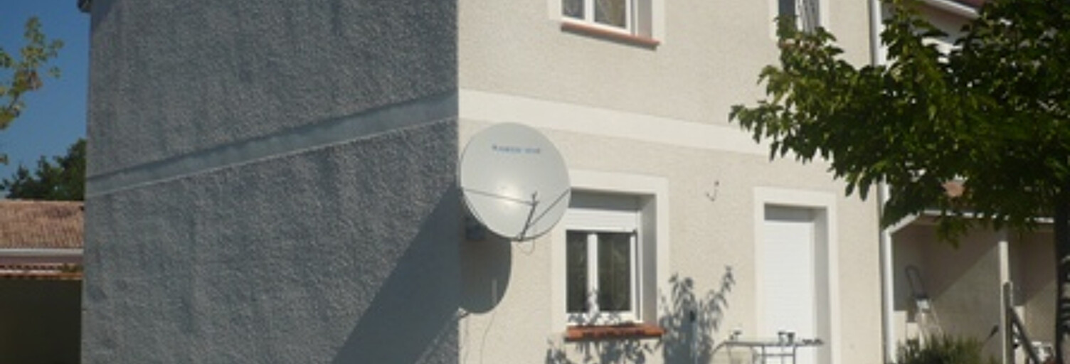 Maison 5 Pièces 95 m² à louer à Saint-Étienne-de-Tulmont (82410)