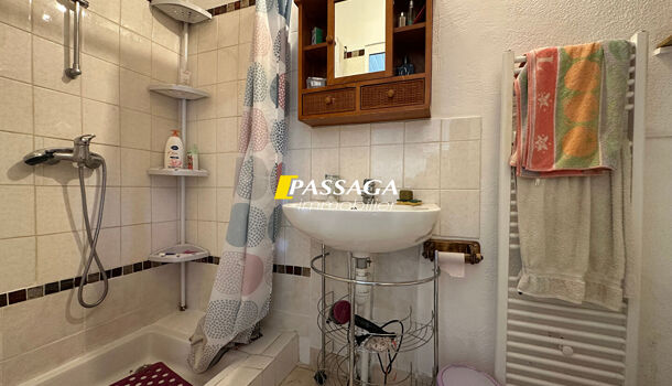 Villa / Maison 2 pièces  à vendre Saint-Saturnin-de-Lenne 12560