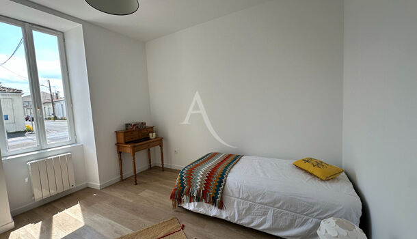 Villa / Maison 4 pièces  à vendre Rochefort 17300