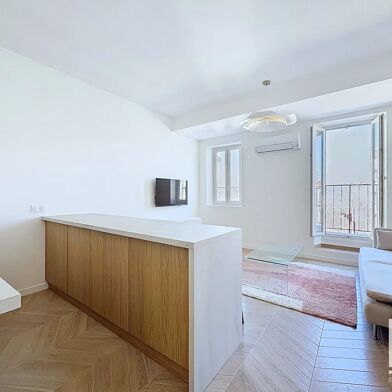 Appartement 3 pièces 1340 €