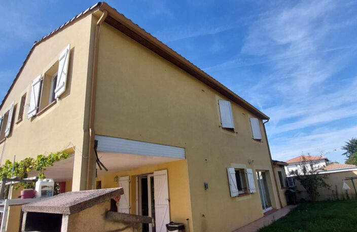 Villa avec 5 chambres avec piscine à Aucamville (31) — photo 2