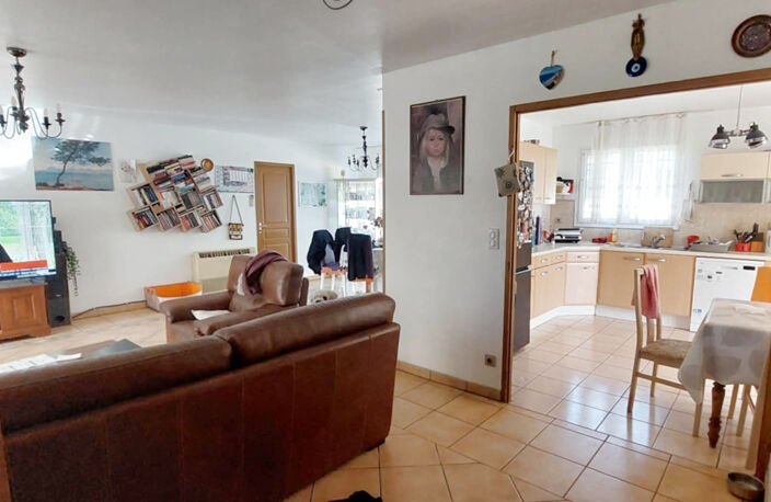 Villa avec 5 chambres avec piscine à Aucamville (31) — photo 5