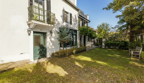 Villa / Maison 13 pièces  à vendre Billère 64140