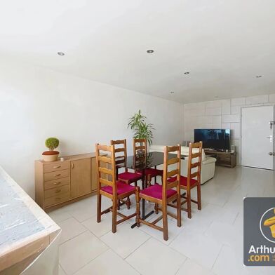 Appartement 4 pièces 156000 €