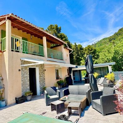 Maison 5 pièces 819000 €