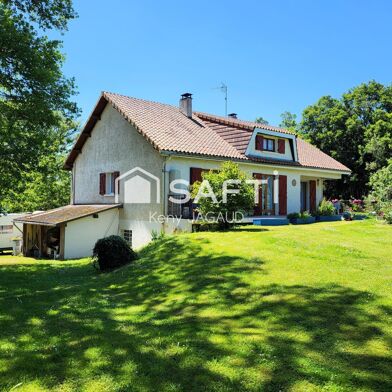 Maison 8 pièces 325000 €