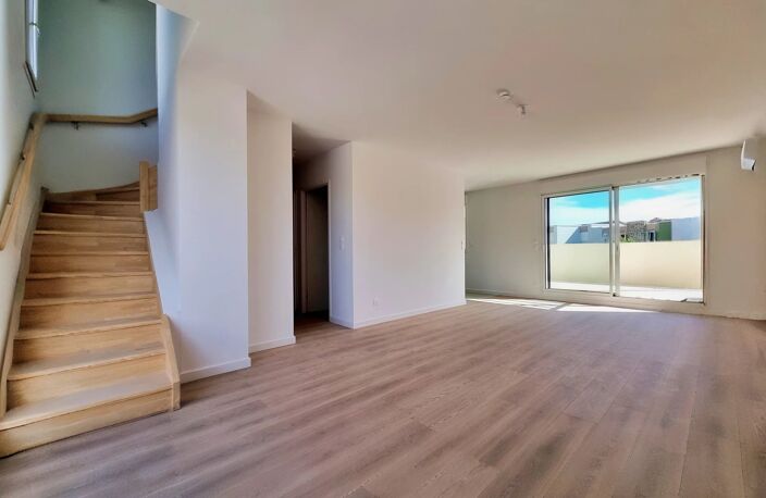 Appartement traversant de 5 Pièces en duplex (94 m²) avec Terrasse à Montpellier — photo 3