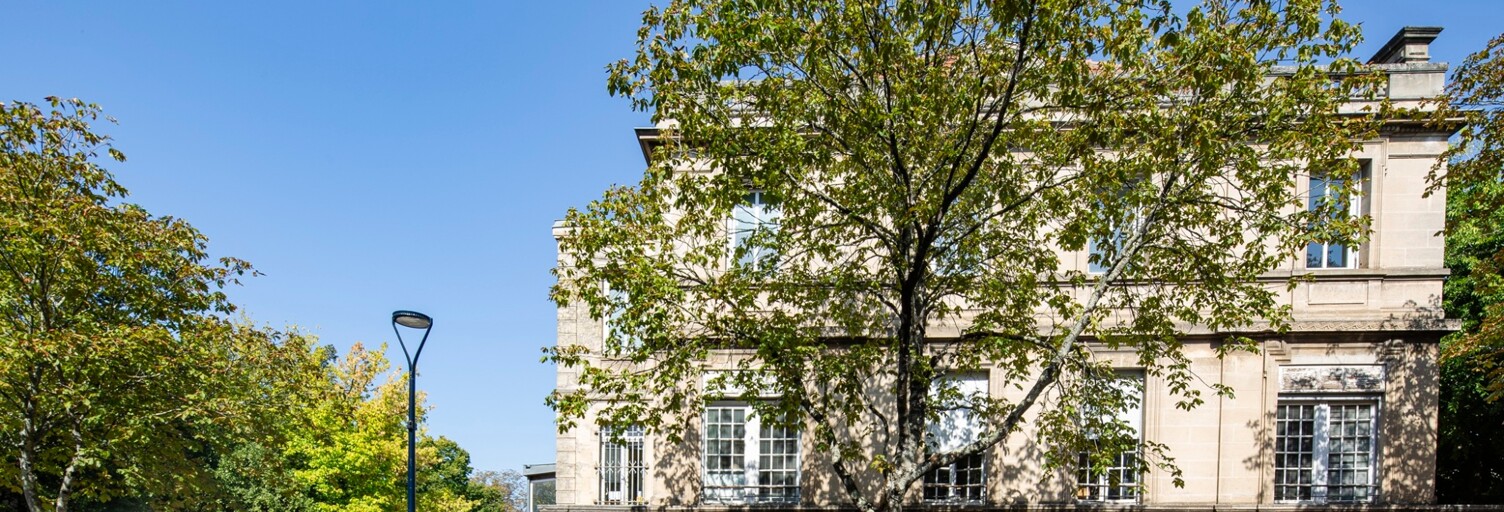 Immeuble   m² à vendre à Bordeaux (33000)