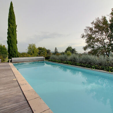 Maison 7 pièces 945000 €