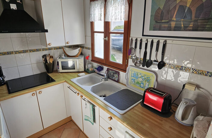 Maison de plain pied  sur jardin clos — photo 4