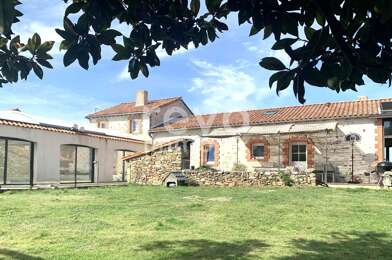 Maison 8 pièces 449000 €