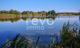 Terrain  108000 m² à vendre à Crans (01320)