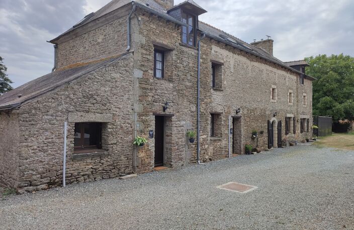 A VENDRE - SOQUET IMMOBILIER - DOMAINE DE CARACTERE - BRUSVILY — photo 3
