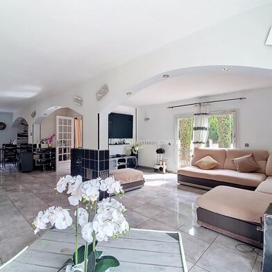 Maison 7 pièces 419000 €