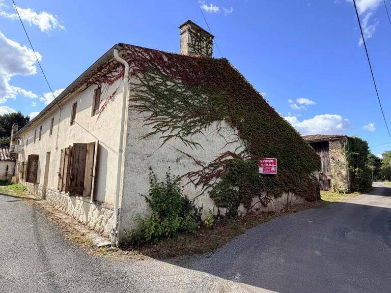 REIGNAC MAISON 140 m2 A RENOVER + DEPENDANCES — photo 1