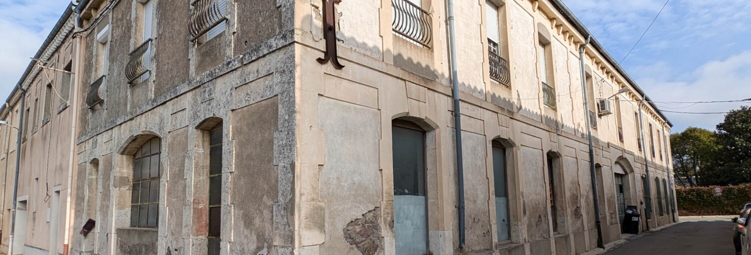 Immeuble  744 m² à vendre à Lézignan-Corbières (11200)