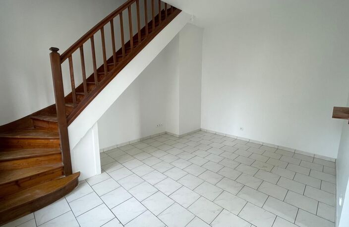 Location maison  77 m² à Sathonay-Camp (69580) — photo 3