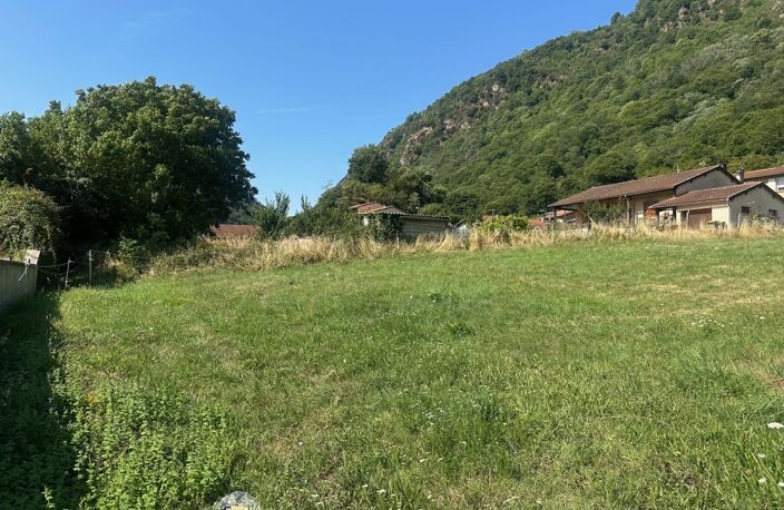 Terrain — photo 5