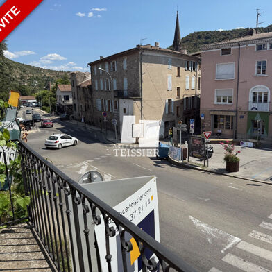 Appartement 4 pièces 145000 €