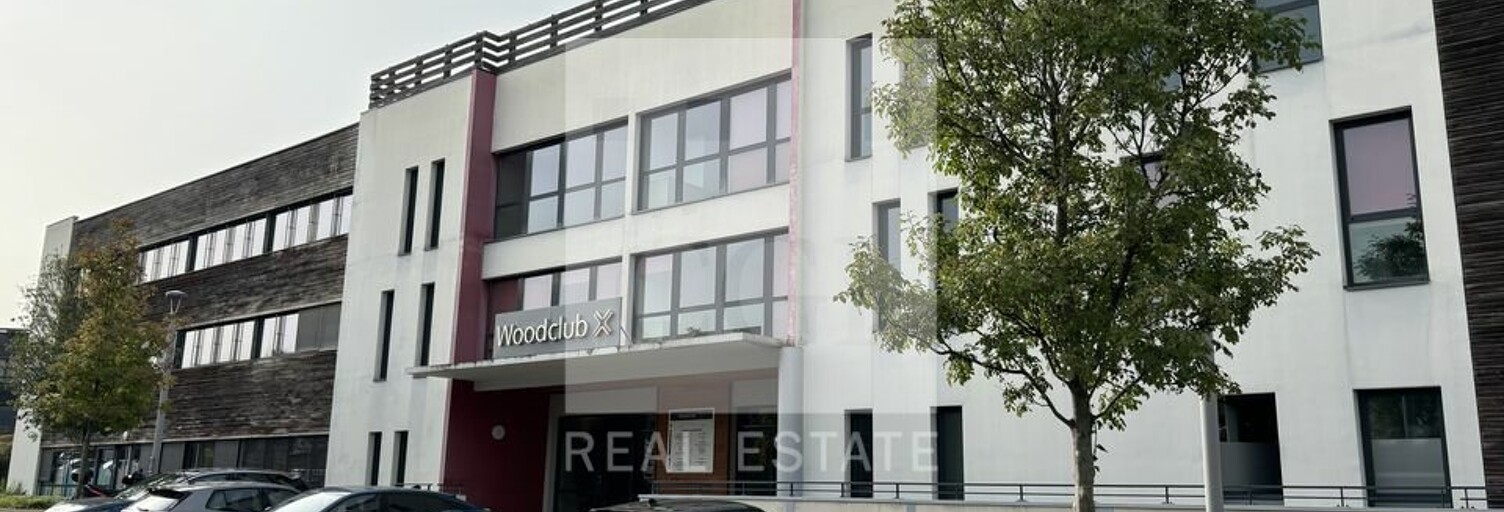 Bureau  1037 m² à louer à Saint-Priest (69800)