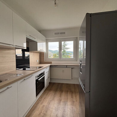 Appartement 3 pièces 114000 €