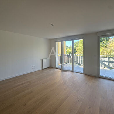 Appartement 5 pièces 399900 €