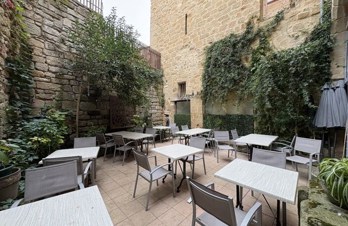 Restaurant — photo 2
