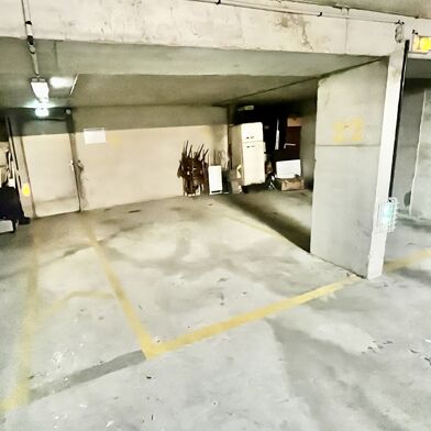 Garage  17500 €