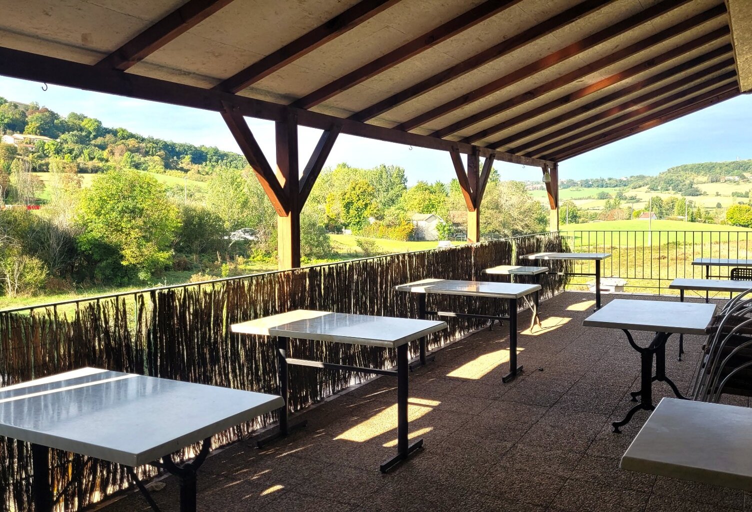 Restaurant — photo 1