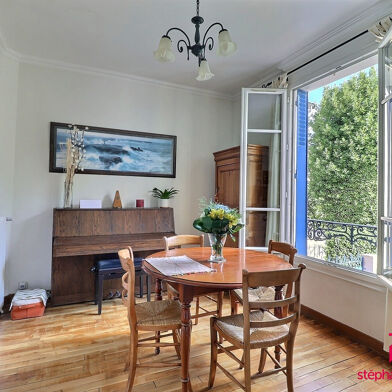 Maison 5 pièces 698000 €