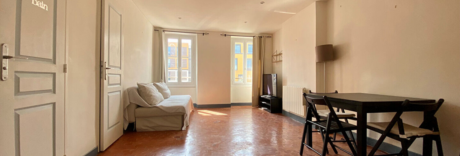 Appartement 2 Pièces 45 m² à louer à Marseille 2 (13002)